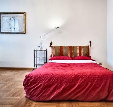 Piazza Duomo Apartment ميلان المظهر الخارجي الصورة